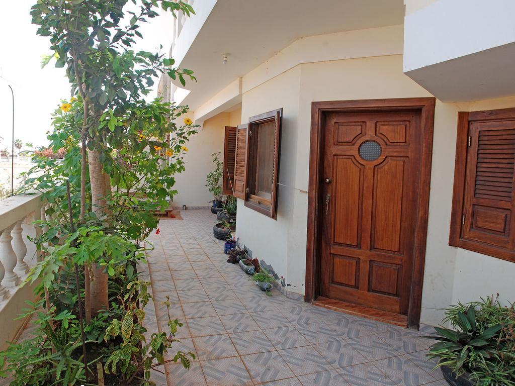 Private Holiday Apartment Тарафал Екстериор снимка